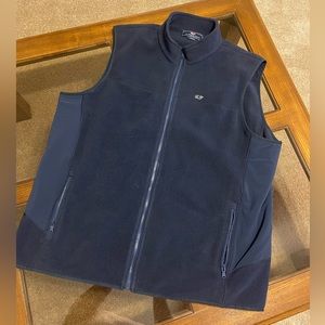 XL Vineyard Vines Vest